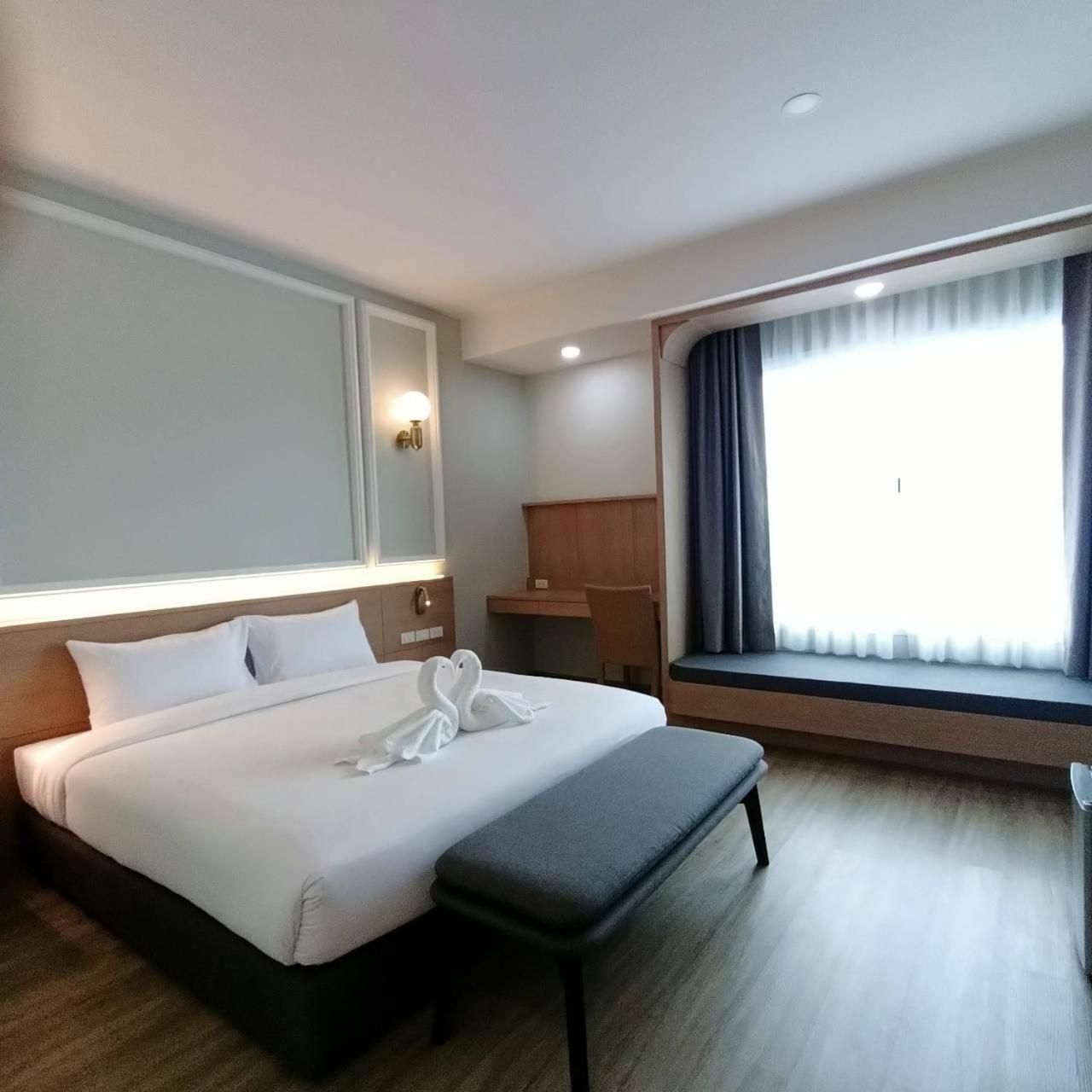 Mayflower Grande Suite Hotel Phitsanulok Exteriér fotografie