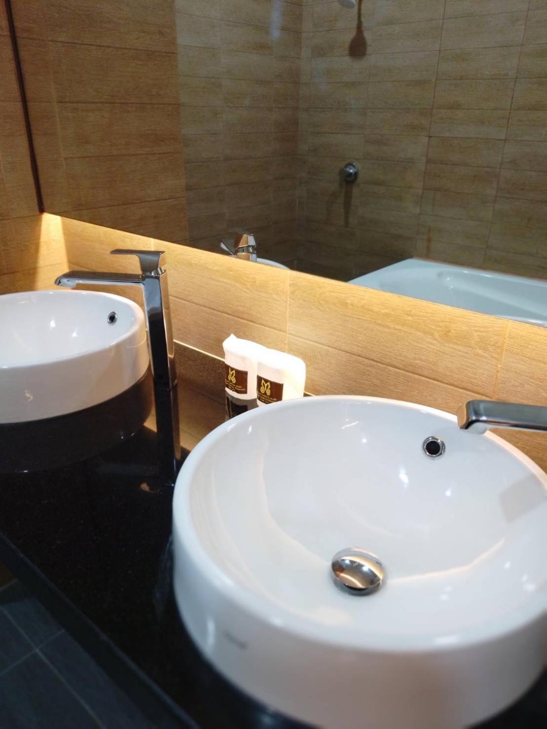 Mayflower Grande Suite Hotel Phitsanulok Exteriér fotografie
